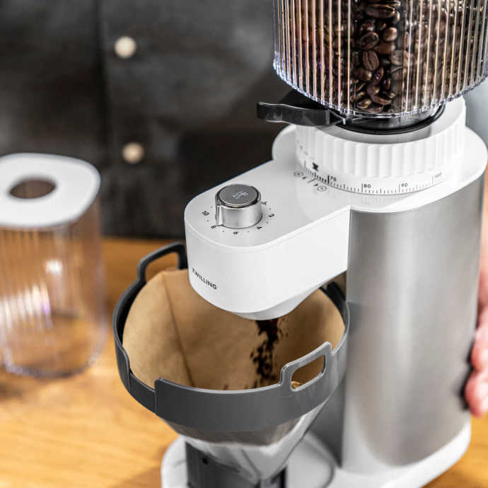 Electric burr grinders can breeze through coffee beans quickly. They also offer a wider, more precise range of grind settings.