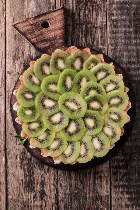 Kiwi Fruit: Try making a kiwi lime pie, with a crunchy crust and rich, creamy filling.