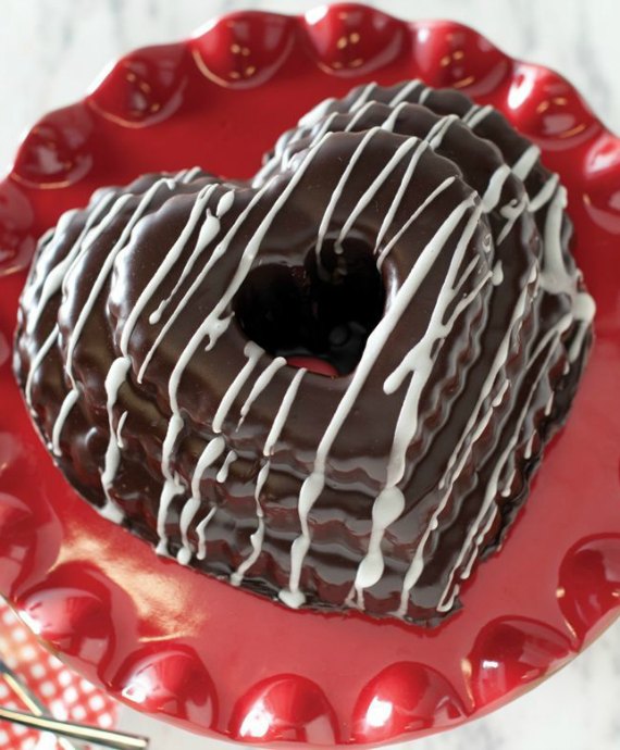 Nordic Ware Tiered Heart Bundt Pan