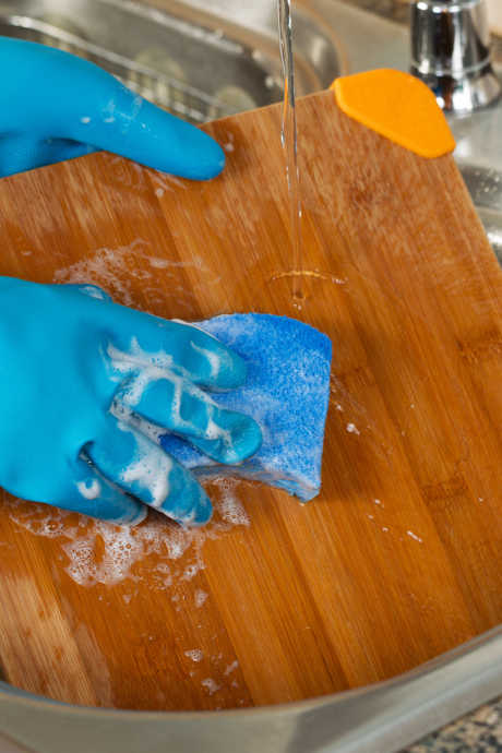 Keep It or Toss It: Clean your wood cutting boards directly after using them, with warm water and gentle detergent, and dry them immediately. Wash and rinse both the front and back of the board, and all along the edges too.
